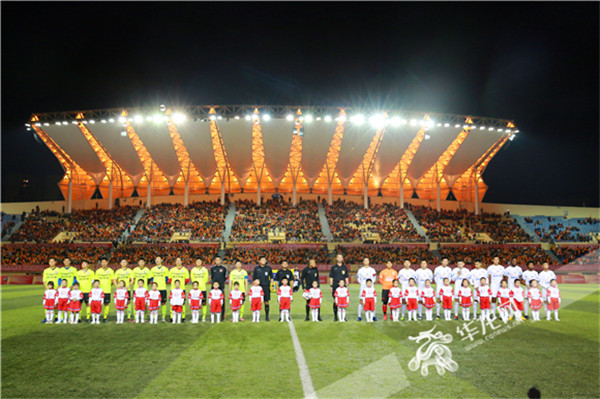 开云-阿扎伦卡重返赛场，最后时刻胜出首场状态出色，切尔西观众沸腾！气势如虹延续的简单介绍-开云